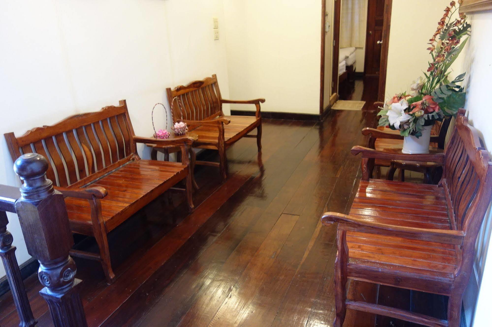 Mekong Guesthouse Нонгкхай Екстер'єр фото